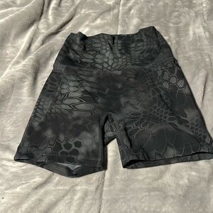 Born Primitive  Women's Biker shorts